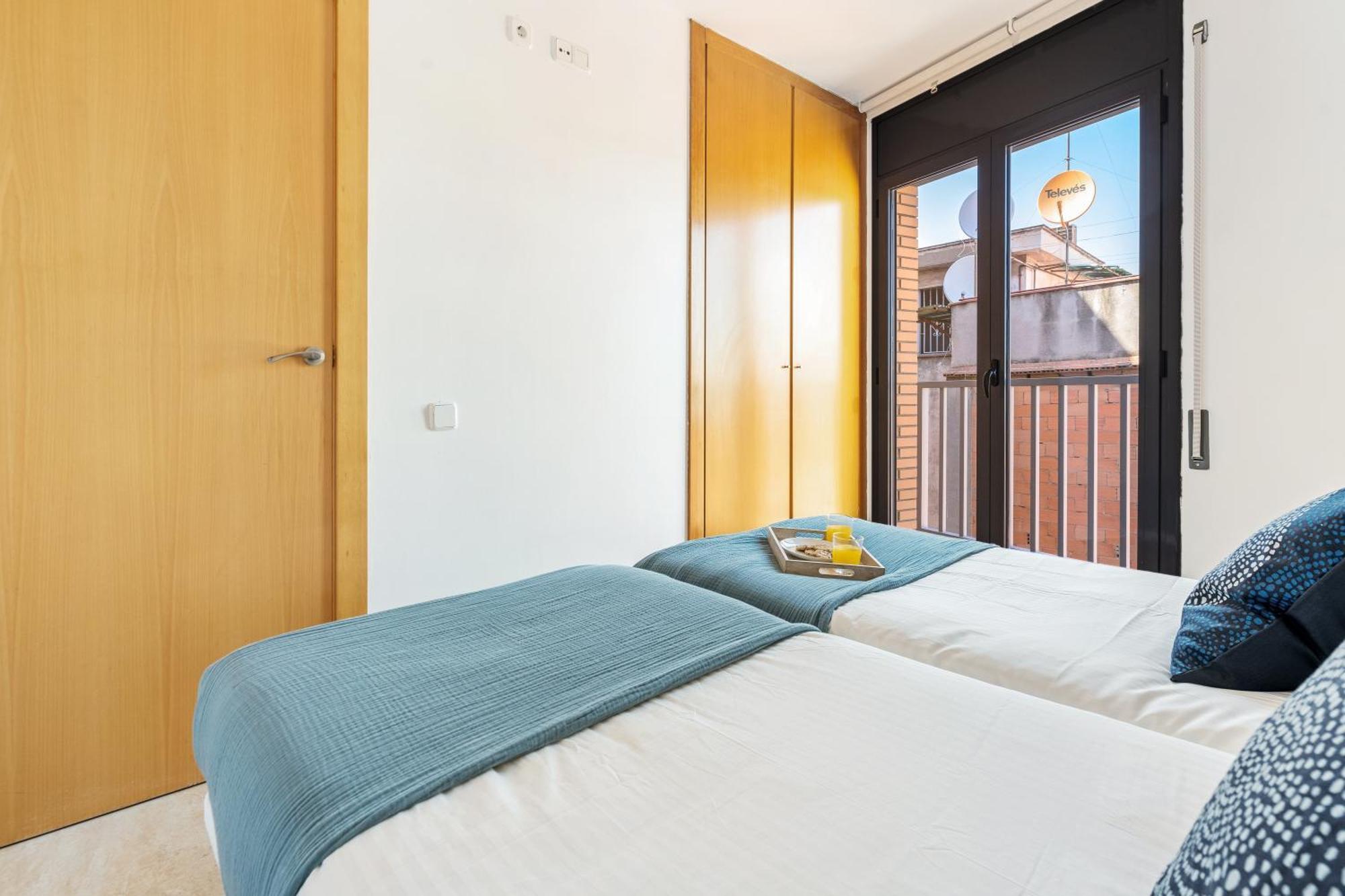 Ab Besos River Apartment Барселона Екстериор снимка