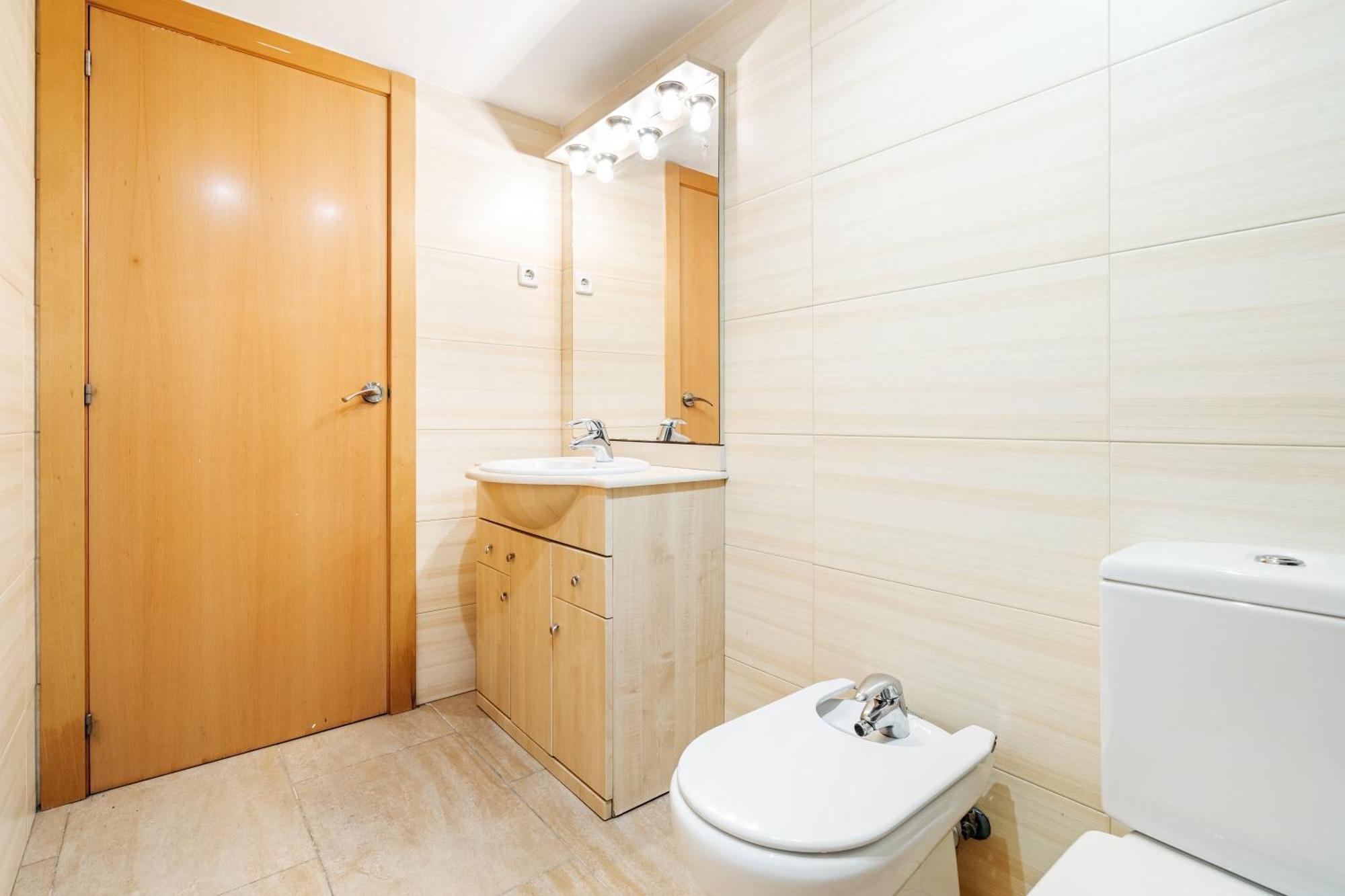 Ab Besos River Apartment Барселона Екстериор снимка