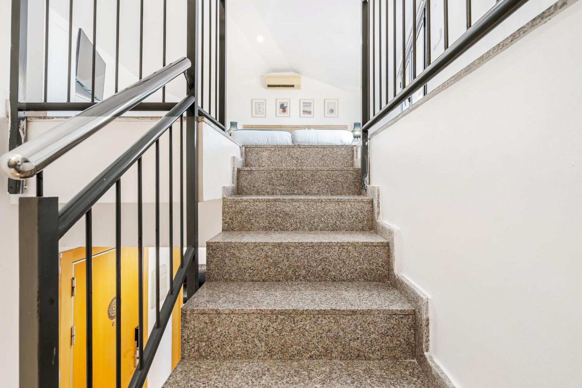 Ab Besos River Apartment Барселона Екстериор снимка