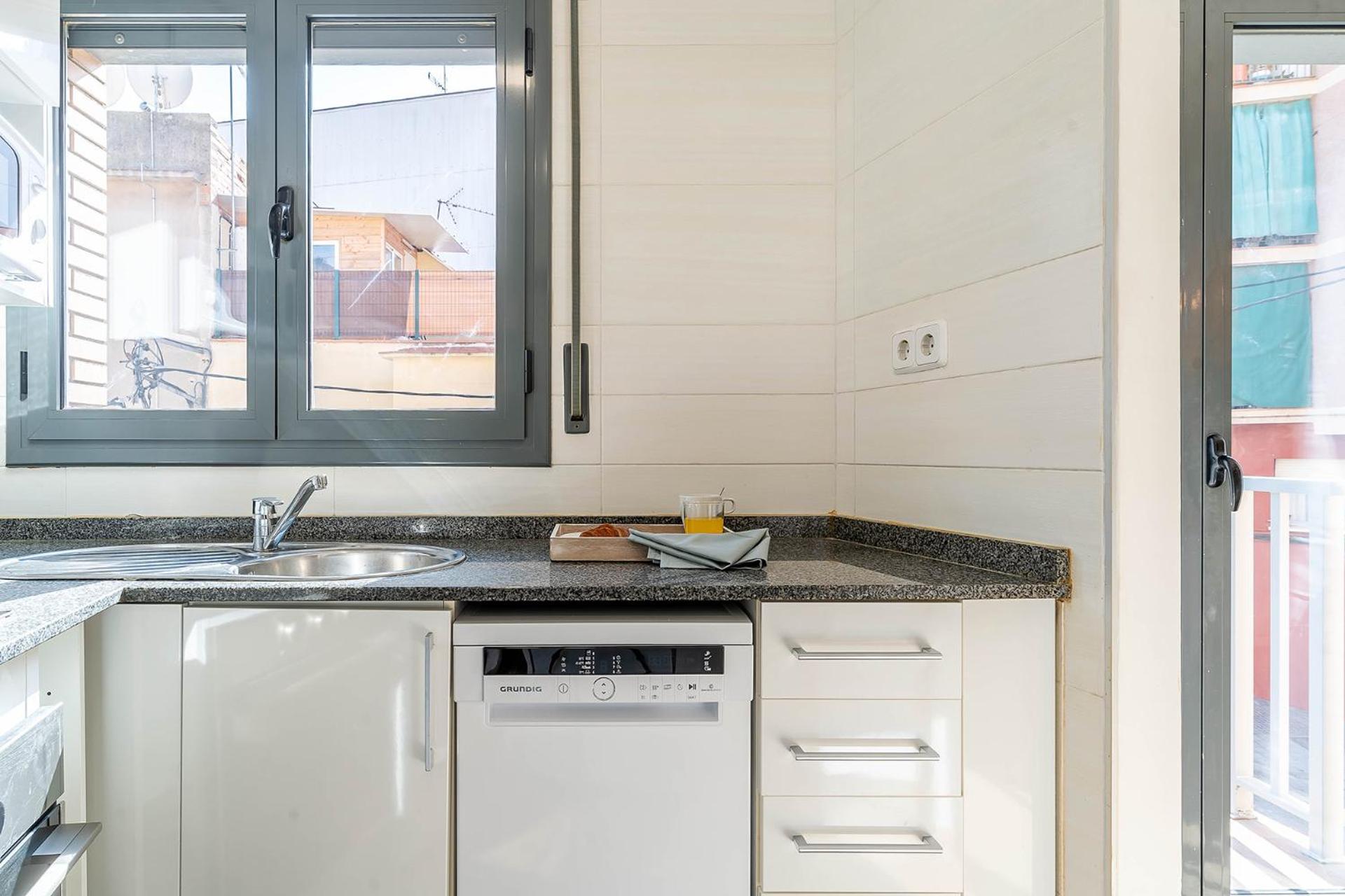 Ab Besos River Apartment Барселона Екстериор снимка